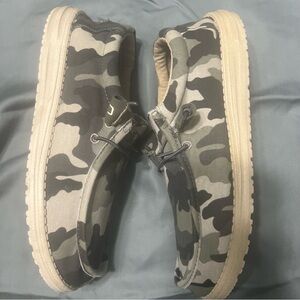 Hey Dude Men's Camouflage Casual Shoes